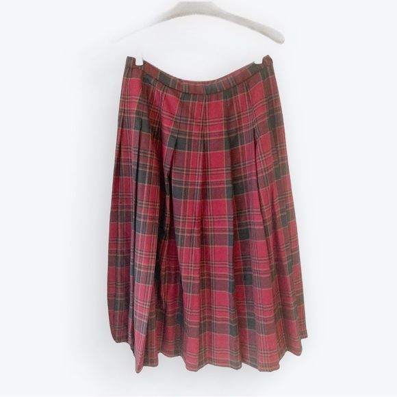 🎉Host Pick🎉 Vintage Pendleton Plaid Skirt Cabincore Wool Dark Red/ Black 14P - Picture 2 of 7